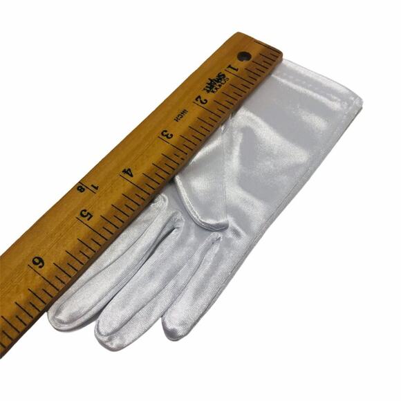 VINTAGE (Small Kids) Satin Gloves Stretchy Silver 1990's Deadstock E35 - Picture 3 of 3
